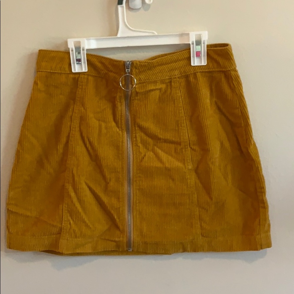 Overall zip up skirt